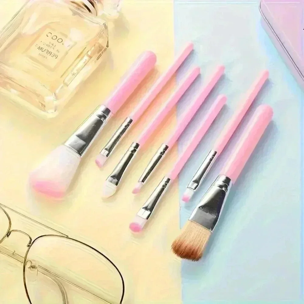 Hello Kitty 7 pcs Makeup Brush Set